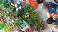Pedagang bunga pun ada (Foto: Fitraya/detikTravel)