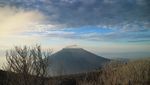 Wajah Lain Gunung Sindoro yang Perlu Kamu Tahu