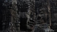 Wajah kalem pada Candi Bayon