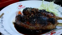 Sate Buntel HJ. Bejo