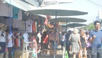 Suasana ramai di Pasar Chatuchak