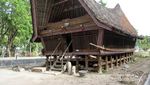 Warisan Adat Batak Toba Samosir, Rumah Bolon