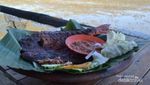 Warung Lesehan Asela, Tempat Makan Ikan Bakar Nikmat di Madura