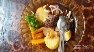 Warung Selat Mbak Lies Solo: Pas di Lidah, Cocok untuk Perkaya Konten Instagram