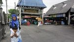 Wat Sai Floating Market, Belanja Unik di Pinggiran Bangkok
