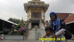 Wat Sai Floating Market, Belanja Unik di Pinggiran Bangkok
