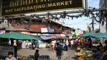Wat Sai Floating Market, Belanja Unik di Pinggiran Bangkok