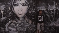 Salah satu Lukisan Street Art di Kawasan Haji Lane