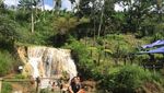 Weekend di Bandung Barat, Segarkan Diri di Curug Cipanas