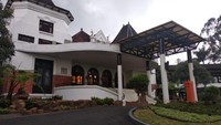 Hotel el Royale Kartika Wijaya salah satu rekomendasi hotel yang dapat disinggahi oleh para wisatawan yang ingin menginap di Batu, Malang (Foto: BN8/JKT)