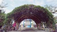 Area Berteduh di dalam taman