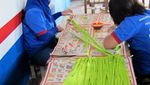 Wisata & Belanja Kain Cantik di Kampung Tenun Garut