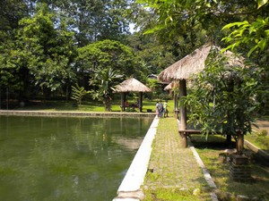Wisata Komplit di Taman Lele, Semarang