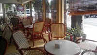 Suasana rumah yang tercipata di kedai Zangrandi