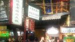 Wisata Kuliner Halal di Muslim Quarter Xian, China