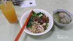 Wisata Kuliner Legendaris ke Bakmi Gang Kelinci, Maknyus!