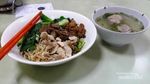 Wisata Kuliner Legendaris ke Bakmi Gang Kelinci, Maknyus!