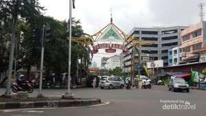 Wisata Kuliner Legendaris ke Bakmi Gang Kelinci, Maknyus!