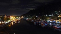 Panorama Kota Tua Padang dan Pelabuah Muaro