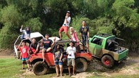 Paling seru kalau off road bareng teman-teman
