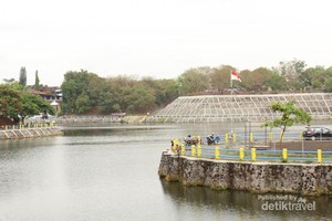 Wisata Olahraga Gratis di Embung Tambak Boyo Sleman