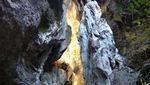 Wisata Perut Bumi di Gua Batu Cermin
