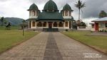 Wisata Ramadan di Padang: Masjid di Desa H Agus Salim