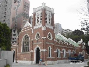 Wisata Religi ke Gereja Bersejarah Hong Kong