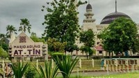 Masjid ini punya arsitektur yang indah