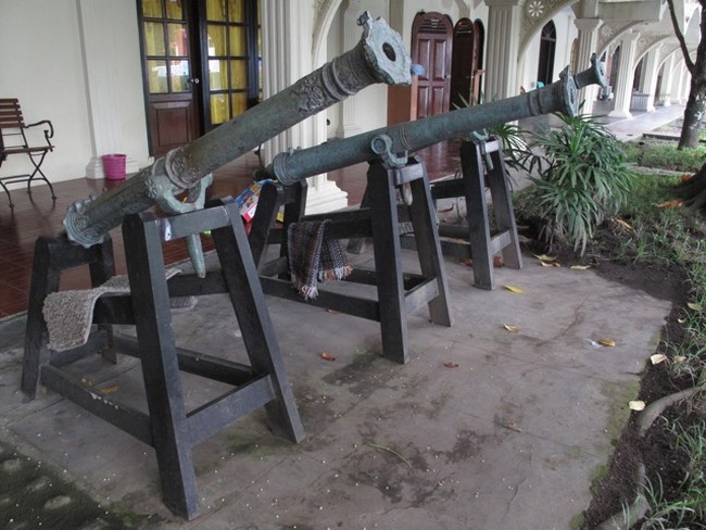 Wisata Sejarah di Banda Neria