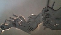 Mural dengan pesan kemerdekaan