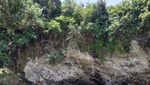 Wow! Ada Karang Berlubang di Pantai Karang Bolong Kebumen