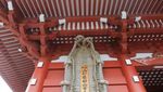 Wow! Ada Sandal Raksasa 400 Kg di Tokyo