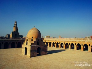 Wow! Masjid Tertua Kedua di Mesir Umurnya 1.134 Tahun