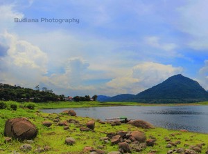 Wow! Ternyata Waduk Jatiluhur Bisa Jadi Tempat Wisata Asyik