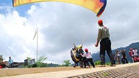 Bersiap untuk terbang tandem (rri.co.id)