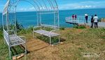 Yang Baru di Gunungkidul, Teras Kaca di Atas Pantai