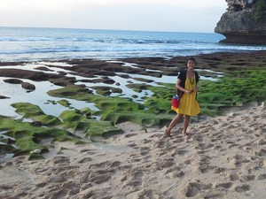 Yang Beda & Cantik dari Bali, Pantai Balangan