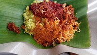 Nasi kuning khas tanjung selor