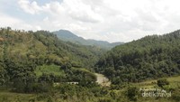 Pemandangan di Talago Gunuang