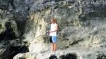 Yang Menantang di Bali, Terjun Bebas dari Tebing Nusa Ceningan