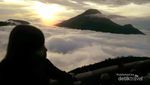 Yang Paling Dinanti di Sikunir: Golden Sunrise