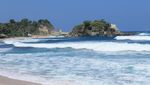 Yang Paling Terkenal di Pacitan, Pantai Klayar