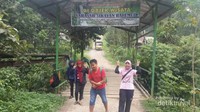 Bersama teman