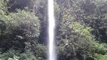 Yang Segar di Mojokerto, Ya Air Terjun Grenjengan!