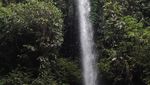 Yang Segar di Mojokerto, Ya Air Terjun Grenjengan!