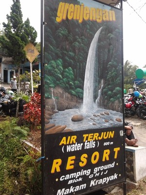 Yang Segar di Mojokerto, Ya Air Terjun Grenjengan!