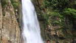 Yang Sejuk di Pesisir Selatan, Air Terjun Bayang Sani