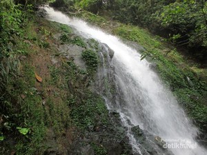 Yang Tersembunyi di Deli Serdang, Air Terjun Sampuren Suah