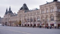 GUM, mal terbesar di Rusia yang memiliki arsitektur Eropa klasik yang mewah